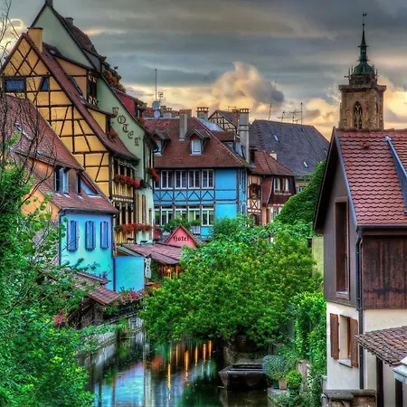 At In The Center Of Apartment Colmar